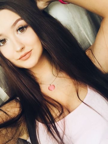 Скарлетт Реал Кудрявая Блондинка